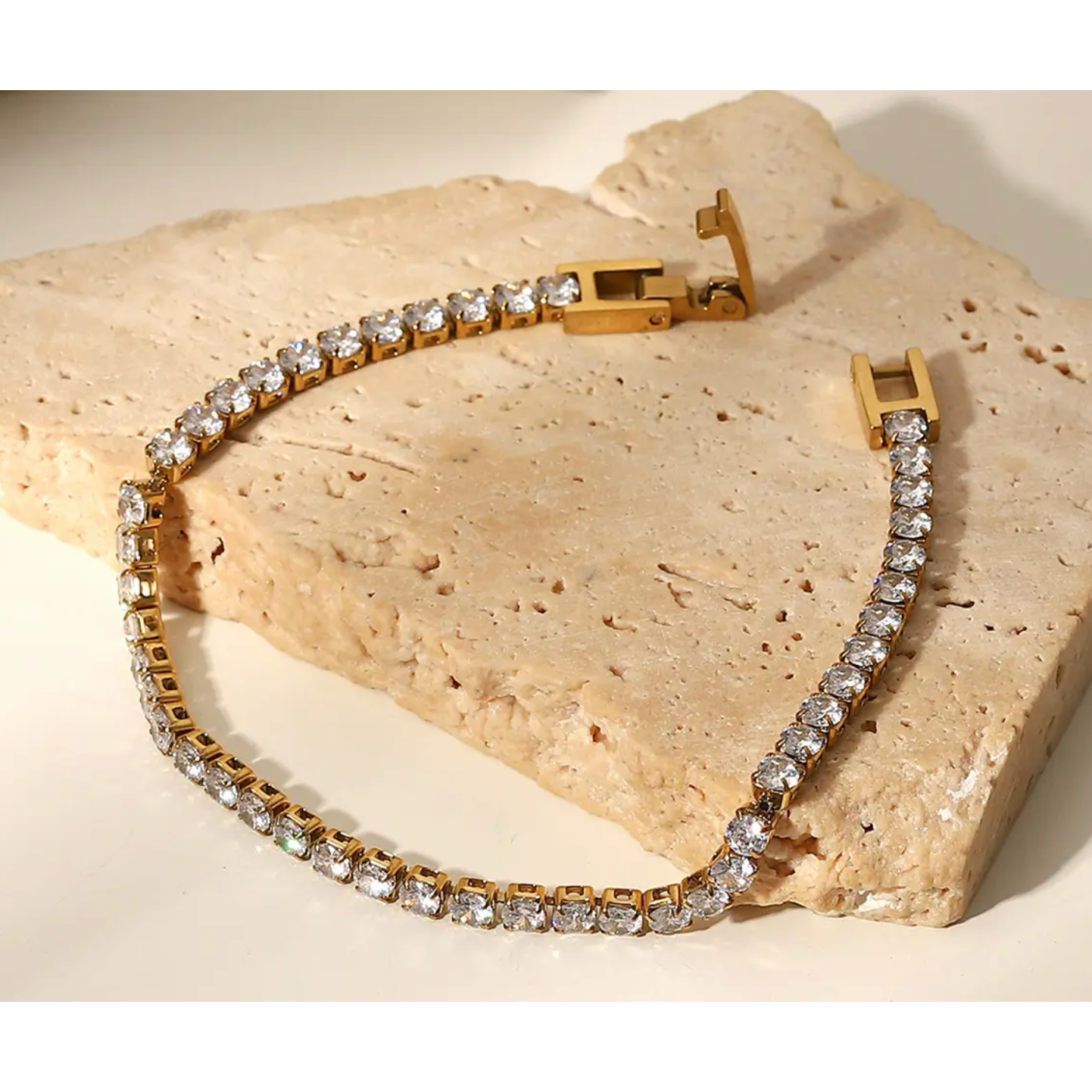 Lily gold plated 18k tennis bracelet